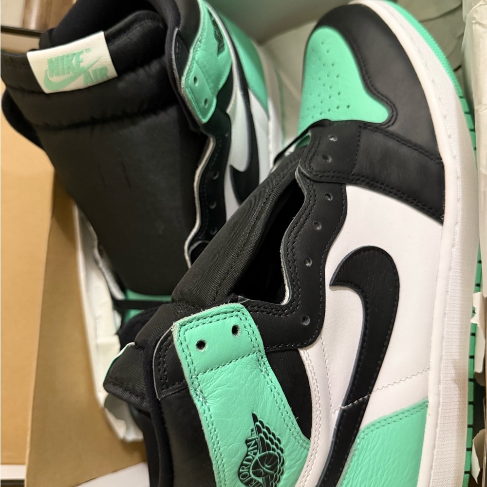 Nike Air Jordan 1 Retro Black and Mint